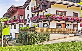 Apartment Jägerhof-2